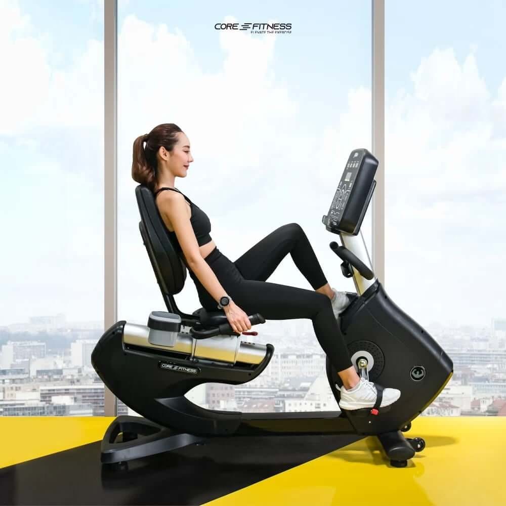 จักรยานนั่งเอนปั่น CORE-FITNESS รุ่น RECUMBENT BIKE COMMERCIAL EB8800